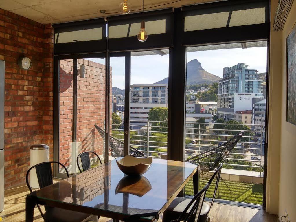 Designer Lofts On Prestwich * Kapstadt